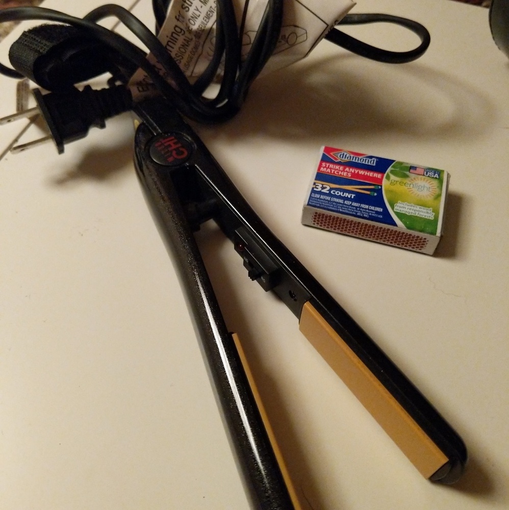 Micro CHI straightener